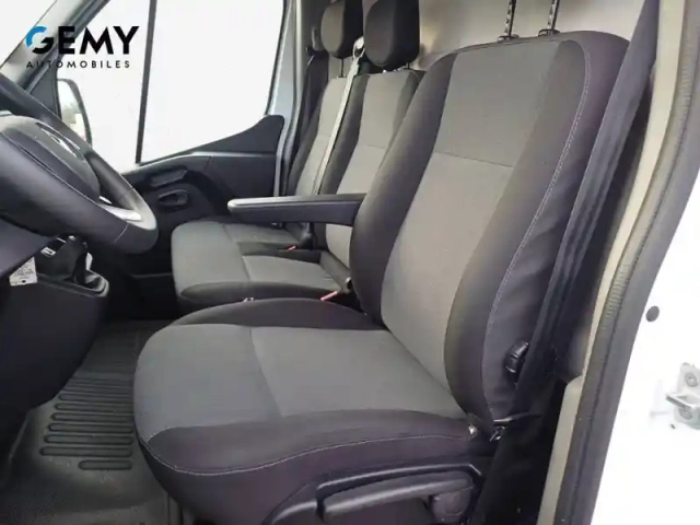 Renault Master fgn trac f3500 l2h2 blue dci 135 — photo 9