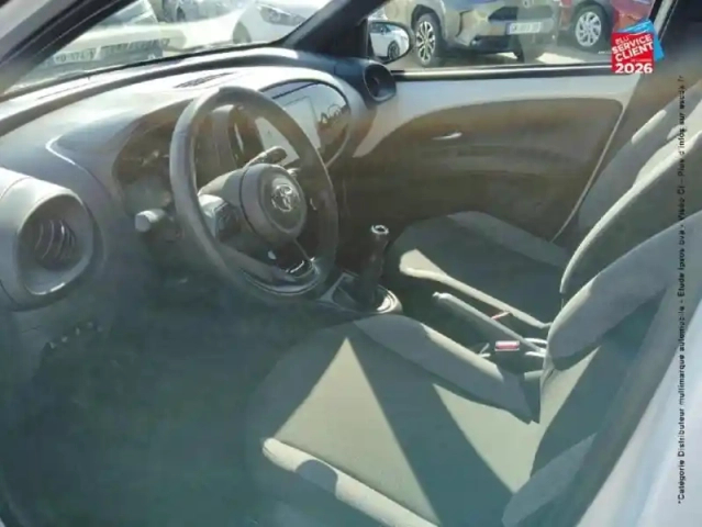 Toyota Aygo X 1.0 vvt-i 72ch dynamic my24 — photo 15