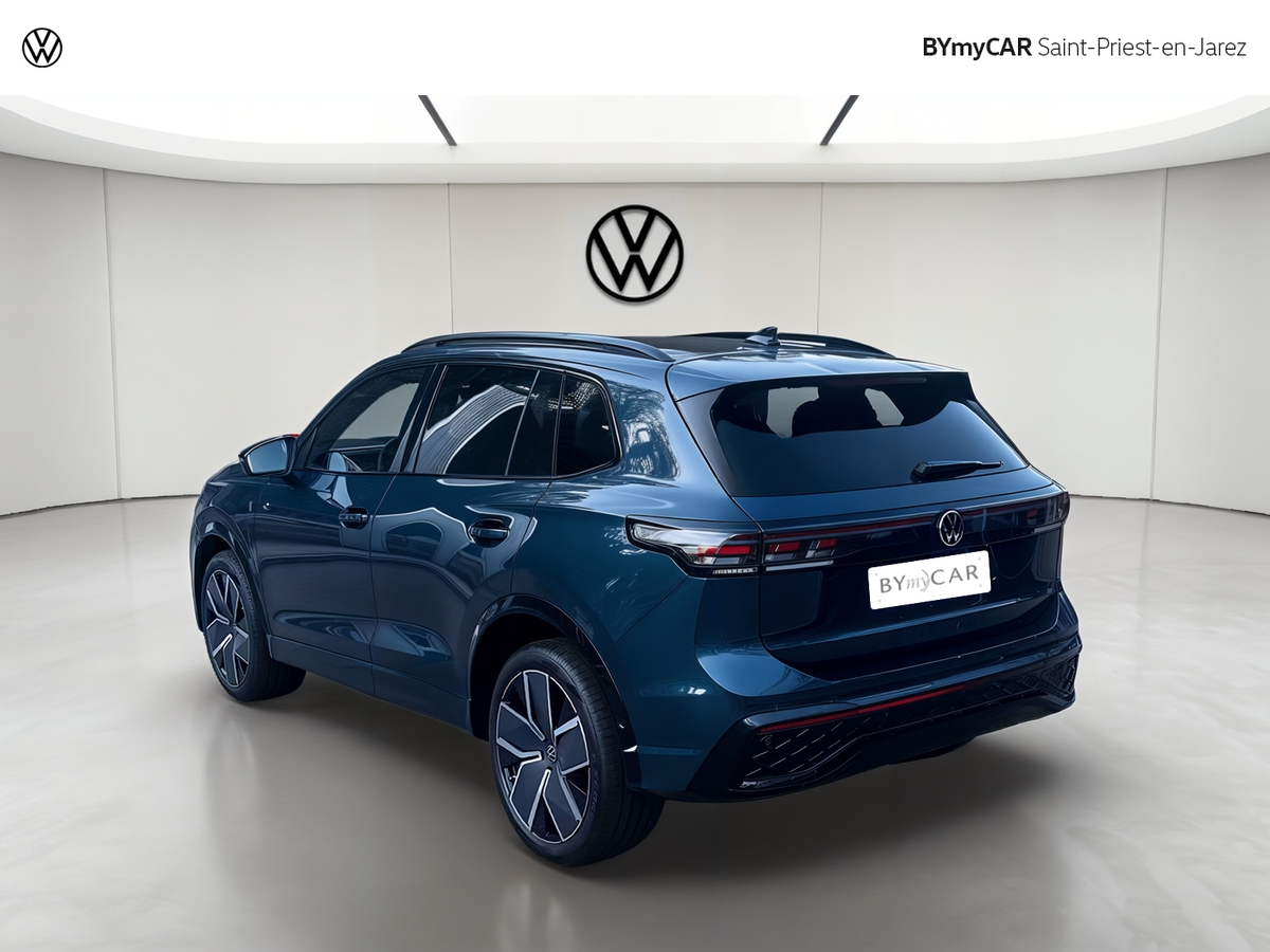Volkswagen Tiguan 1.5 eHybrid 272ch DSG6 — photo 3
