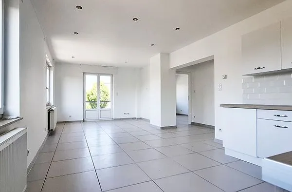 Superbe T4 lumineux balcon 2 chambres 76 m2 cave