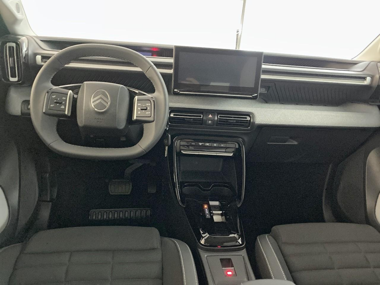 Citroën C3 Aircross hybride 145 ch aut max — photo 8