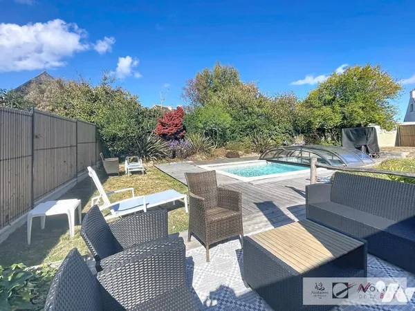 Maison 10 pièces 164 m²