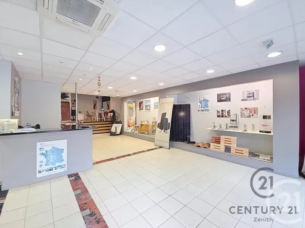 Local 115 m²