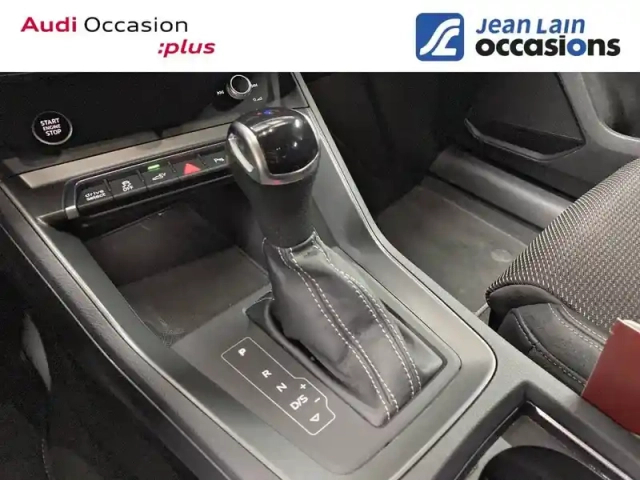 Audi Q3 sportback 45 tfsie  245 ch s tronic 6 — photo 13