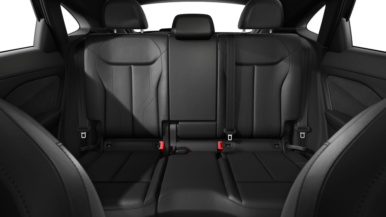Audi Q3 Sportback e-hybrid 272 ch S tronic 6 — photo 8