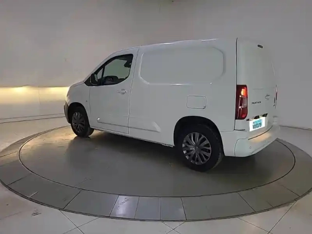 Peugeot Partner fgn diesel 130 ch m aut — photo 31