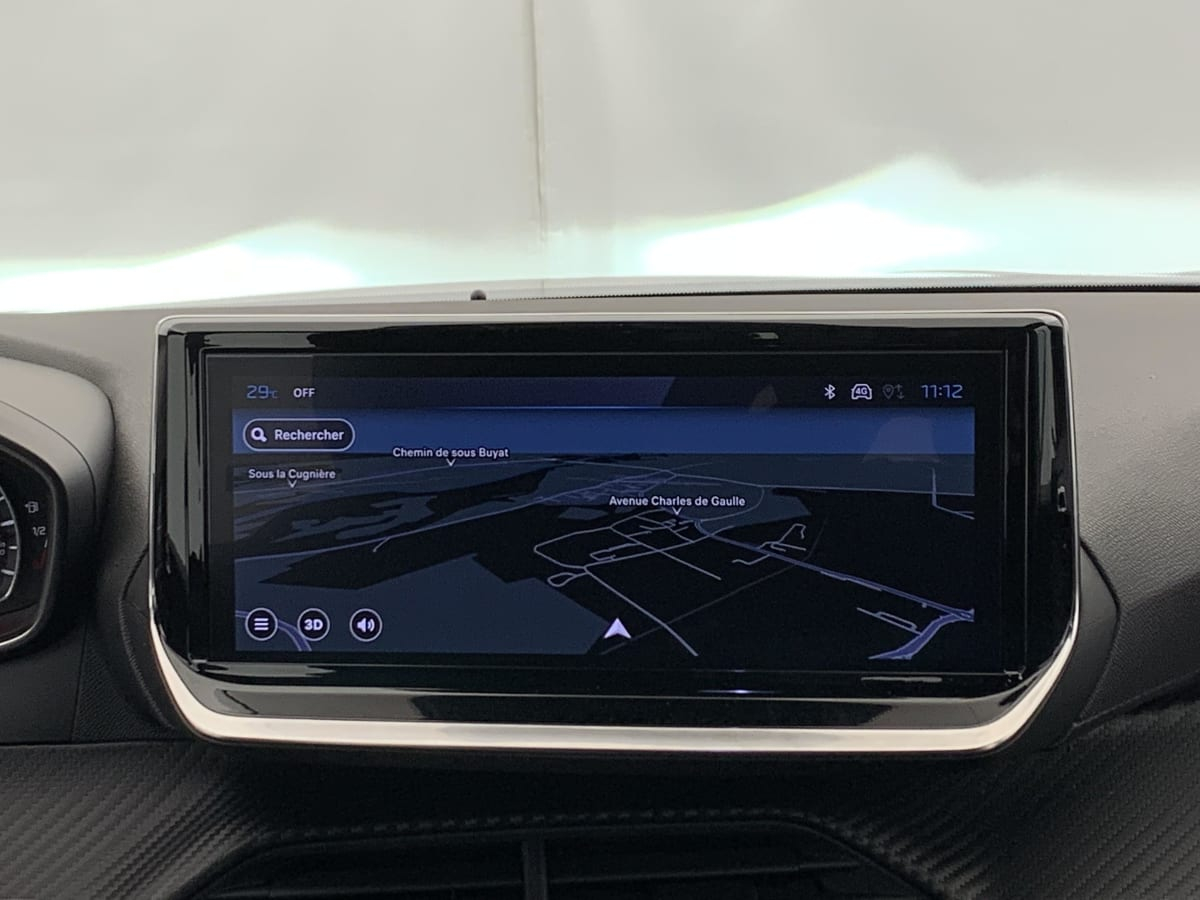 Peugeot 2008 — photo 18