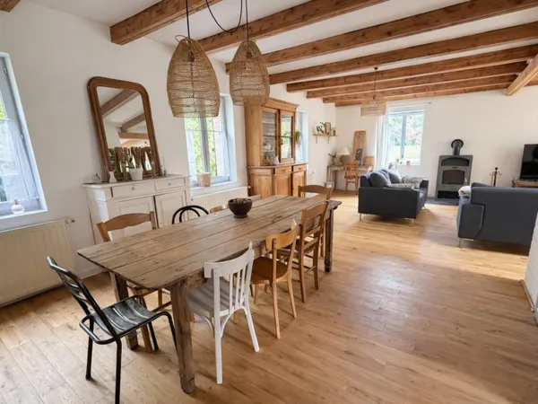 Maison familiale de 7 chambres, cave, garage, jardin