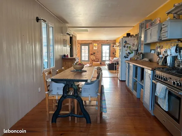Vente duplex 115 m2 avec terrasse au coeur de rabastens