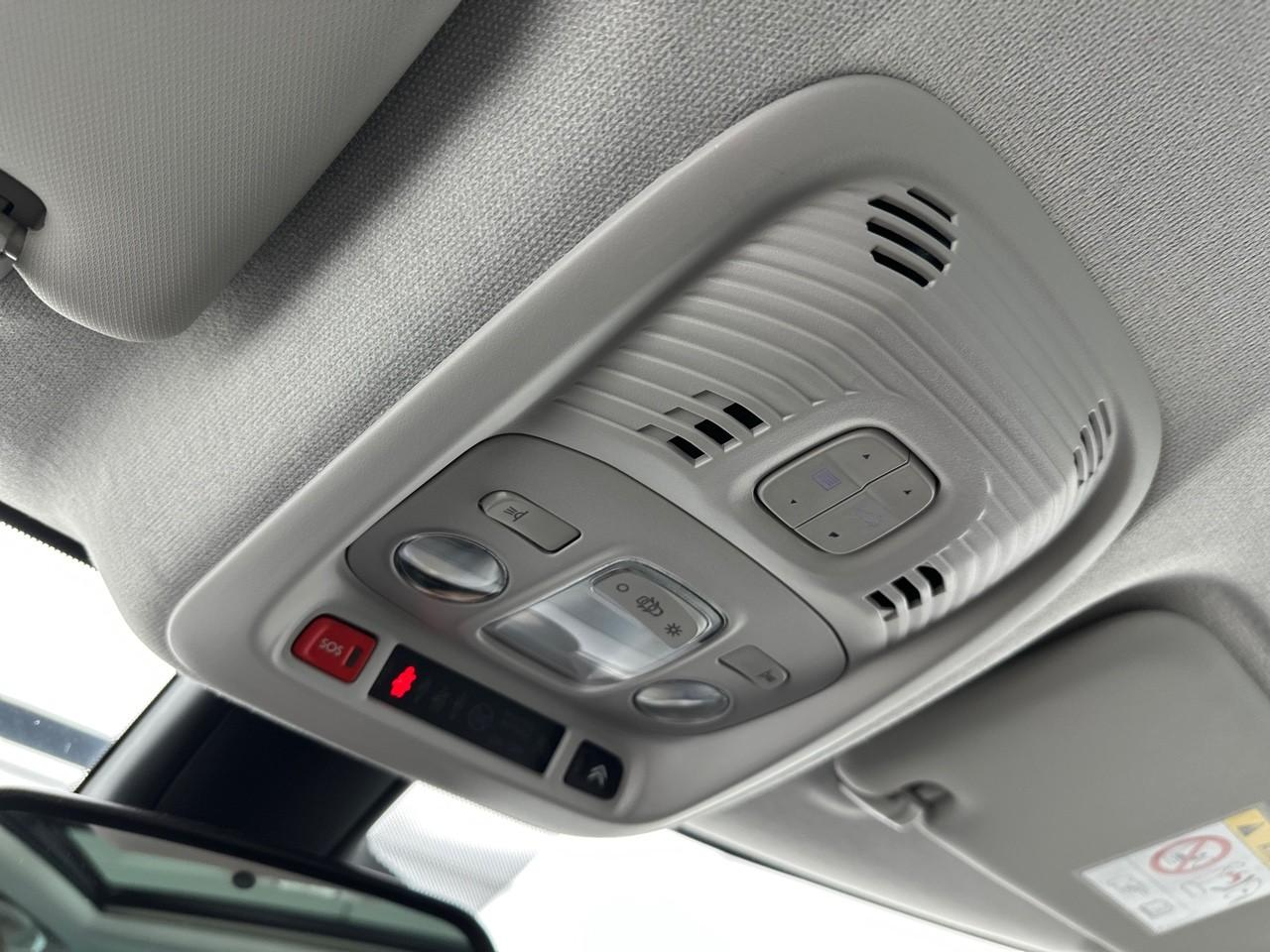 Citroën C3 Aircross puretech 130 s&s eat6 shine pack — photo 31