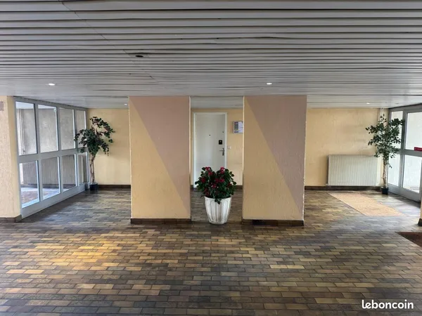 Appartement 3 pièces - 69 m² - Asnières-sur-Seine - Parking - profession libérale possible