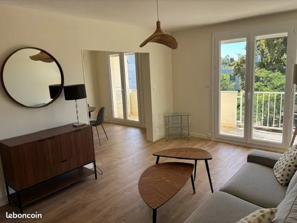 Appartement 4 pièces 73 m² - Etage 2/4- Bordeaux