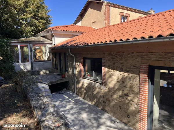 Maison 9 pièces 267 m²