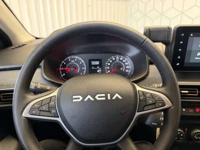 Dacia Sandero tce 90 — photo 25