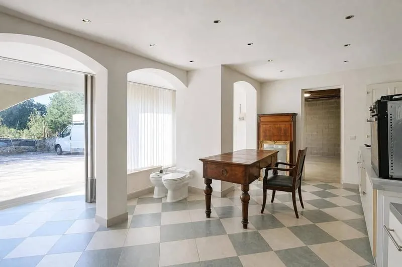 Photo 3