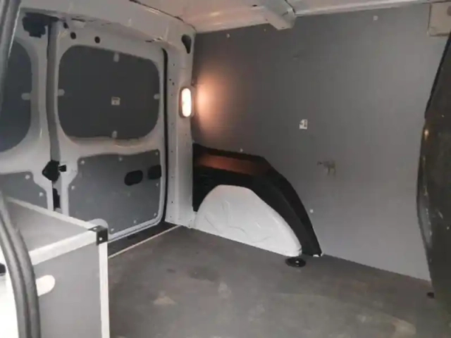Renault Kangoo express 1.5 blue dci 80ch extra r-link 5cv — photo 12
