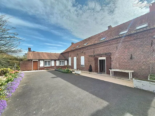 Maison 12 pièces 220 m²
