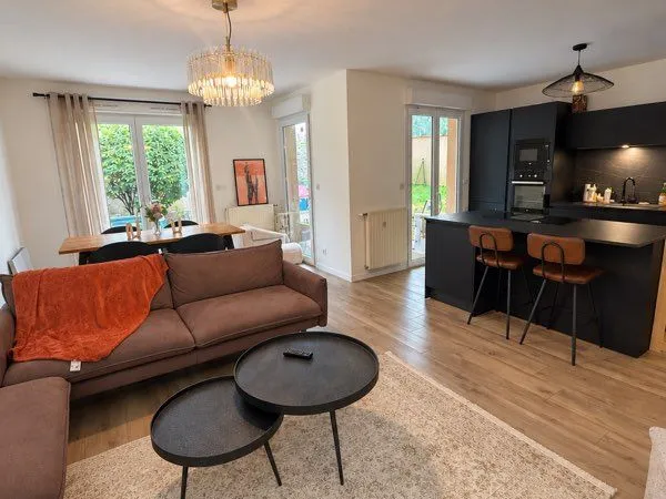 Appartement 74m2 rez de jardin