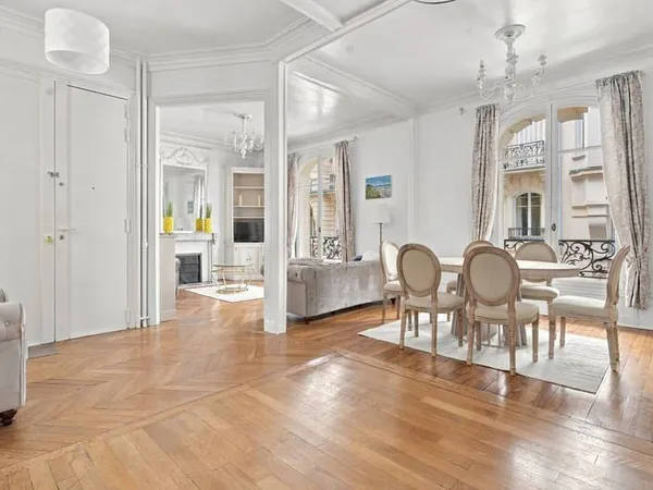 Appartement 5 pièces 106 m²