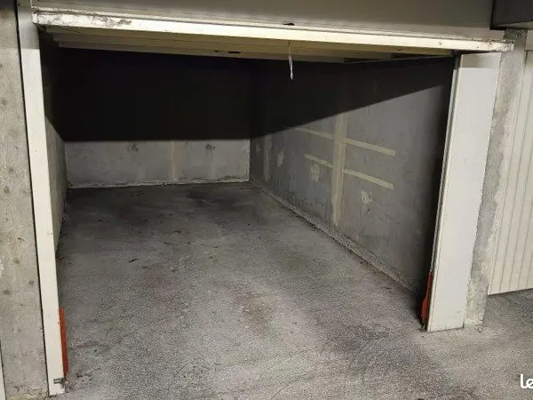 Location box rue de France Nice