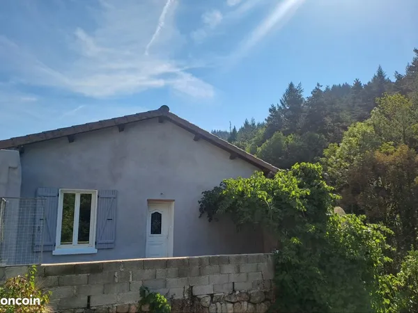 MAISON avec JARDIN