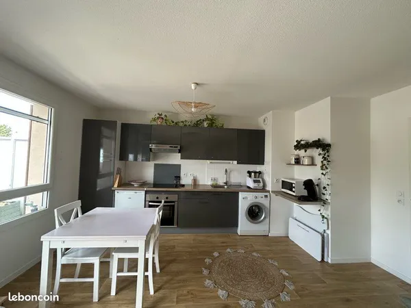 Appartement meublé 45 m² avec 2 grandes terrasses, parking - Villenave-d'Ornon (Chambéry)