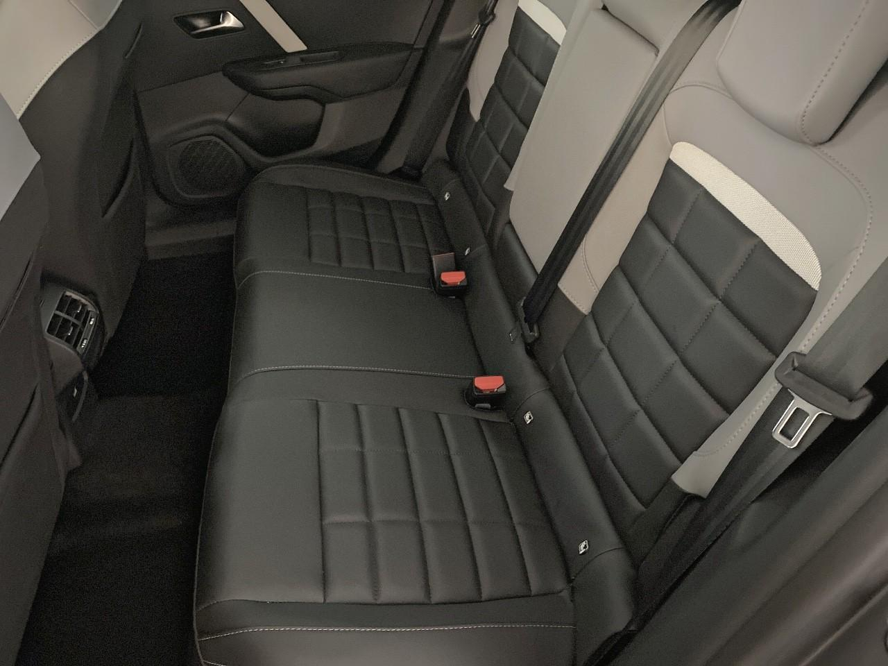 Citroën C4 hybride 145 ch e-dcs6 max — photo 10