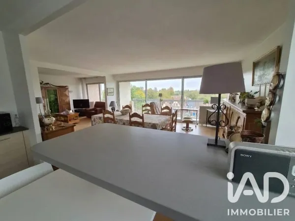Appartement 4 pièces 104 m²