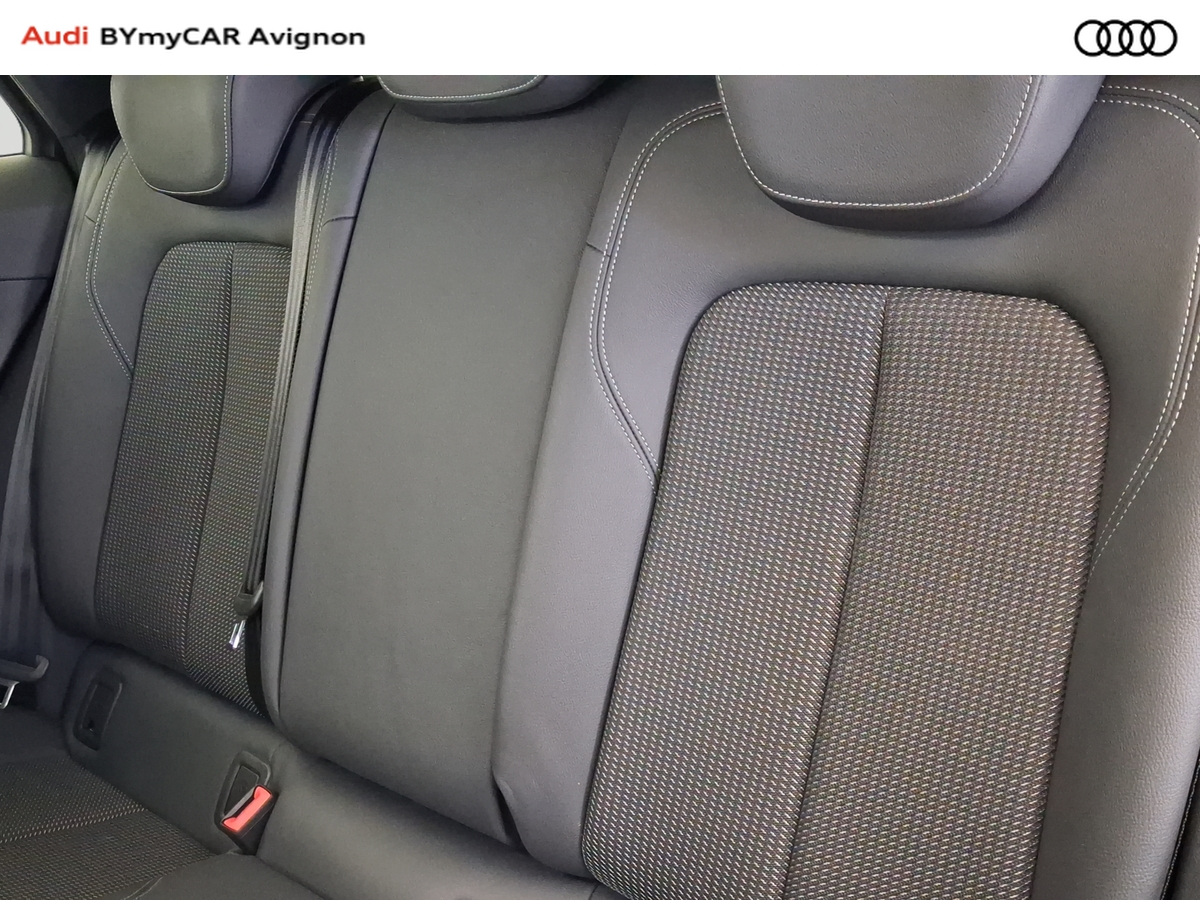 Audi Q2 35 TFSI 150 S tronic 7 — photo 25