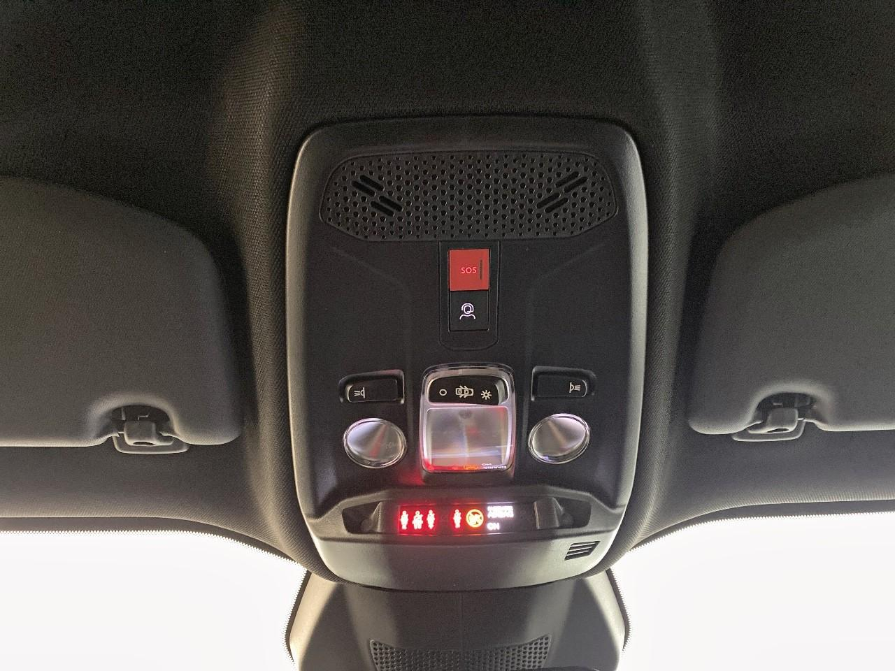 Peugeot 2008 hybrid 145 ch e-dcs6 allure — photo 19