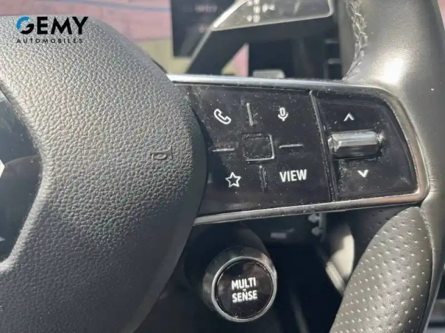 Renault Megane e-tech ev60 220 ch super charge — photo 16