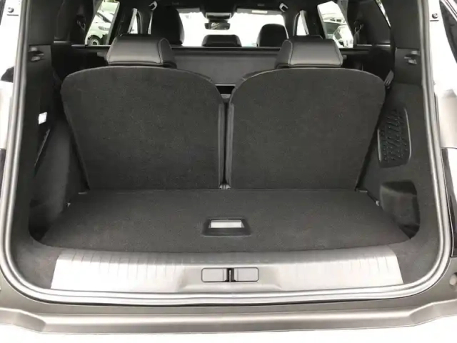 Peugeot 5008 hybrid 145 ch e-dcs6 — photo 6