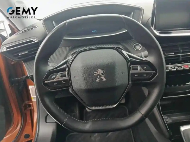 Peugeot 2008 puretech 130 s&amp;s bvm6 — photo 13