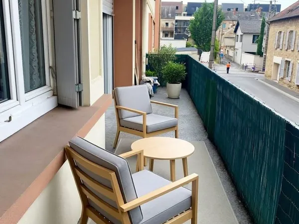 Maison 2 pièces 181 m²