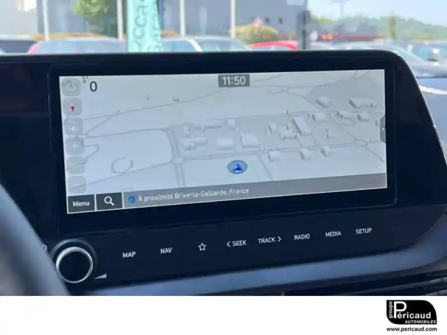 Hyundai I20 1.0 t-gdi 100 dct-7 hybrid 48v — photo 14