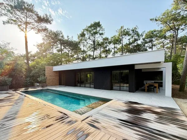 Villa 7 pièces 260 m²