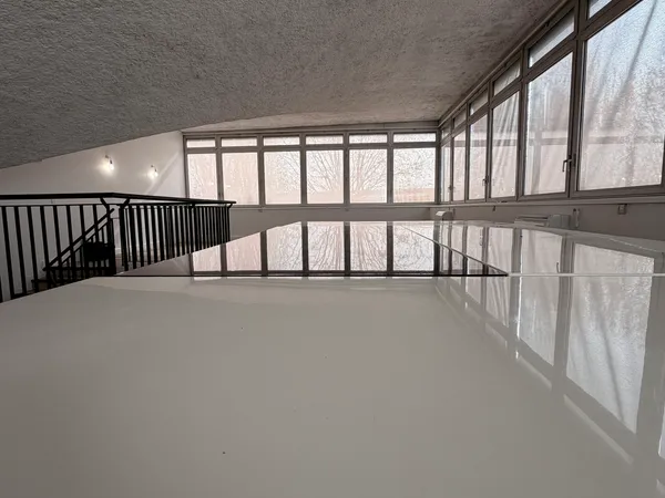 À vendre - Bureaux de 182 m² à Sucy-en-Brie (94) - Au pied du RER A