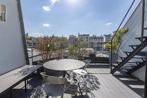 Appartement 5 pièces 168 m²