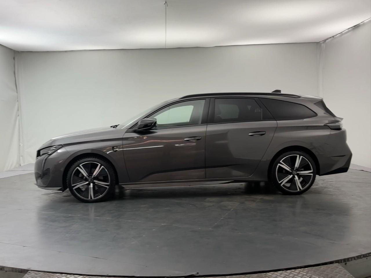 Peugeot 308 sw puretech 130ch s&s eat8 gt — photo 2