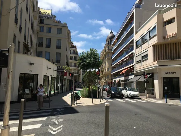 Local commercial 80 m² NICE