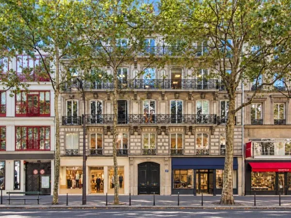 Bureaux 590 m²
