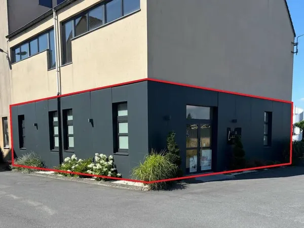 Local commercial 125 m²