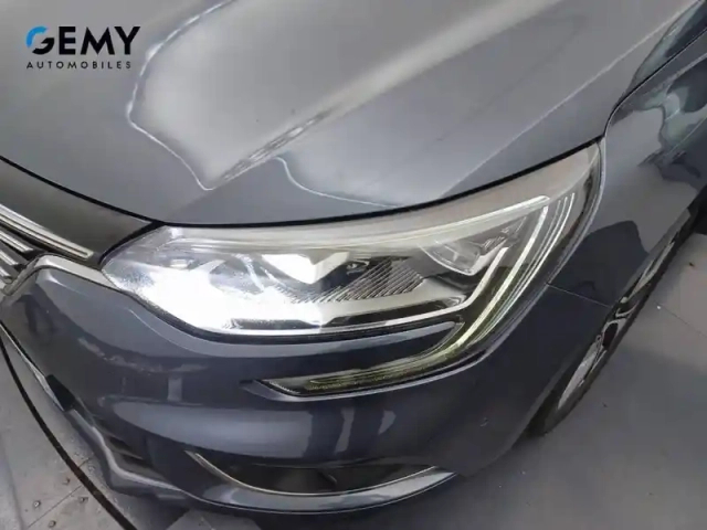 Renault Megane mégane iv berline tce 130 energy edc — photo 31