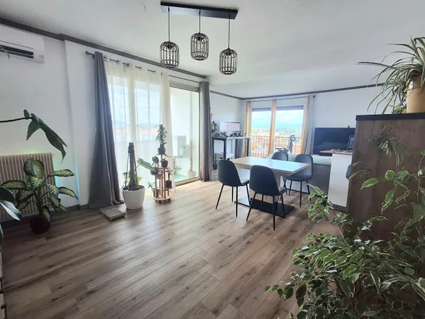 Appartement 3 pièces 82 m²