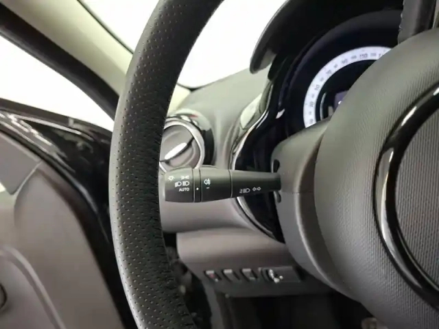 Renault Twingo iii sce 65 — photo 29