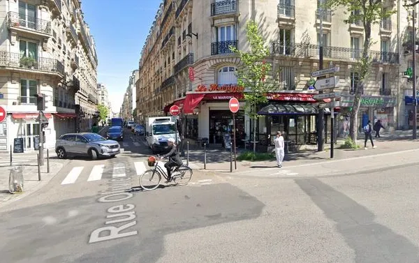 Local commercial 35 m² Paris