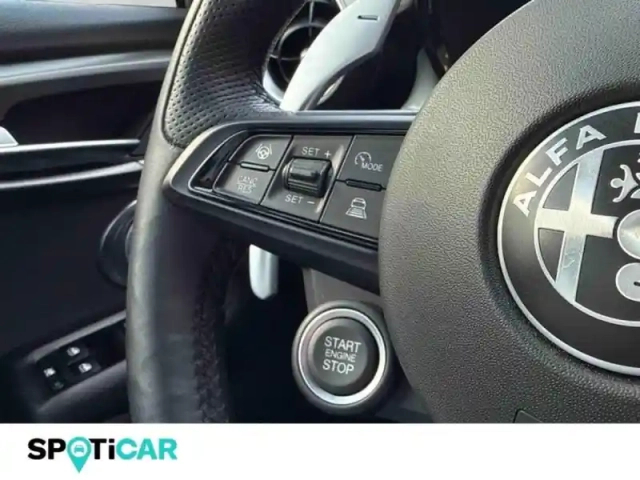 Alfa Romeo Tonale 1.3 phev 280ch tributo italiano at6 e-q4 — photo 15