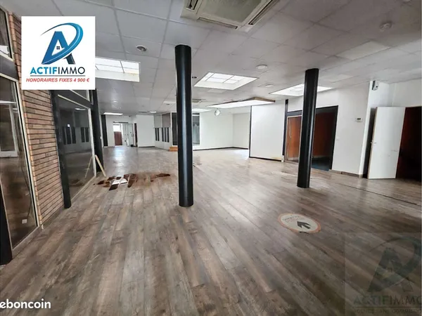 Local commercial 431 m² Flers