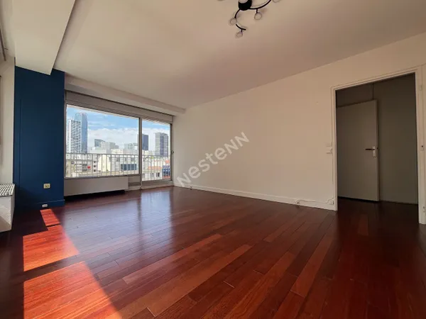Puteaux - Appartement 3 pièces lumineux de 60,72m² avec balcon et cave