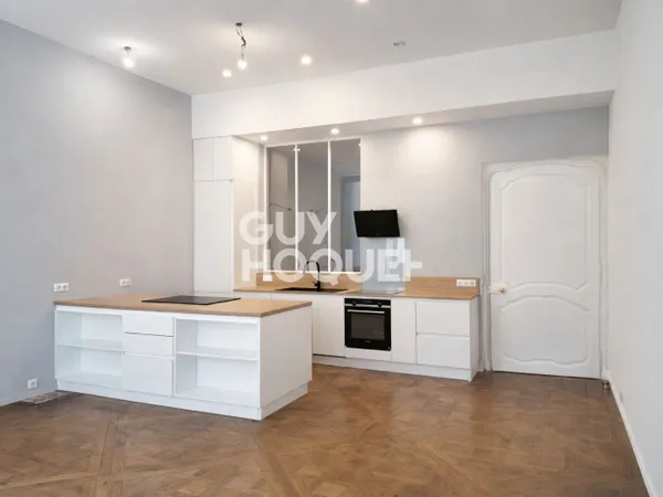 Appartement Chambery 4 pièce(s) 140.43 m2